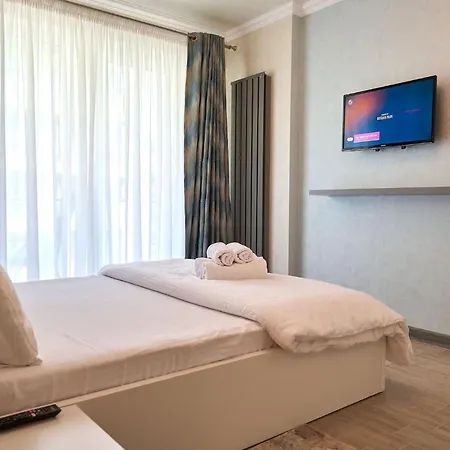 Moonstar - N Pools * 马马亚